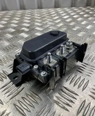 Nissan Qashqai J12 Current control relay 243026UA0A 63572119