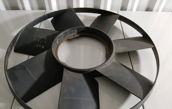 BMW X5 E53 Fan impeller 72724