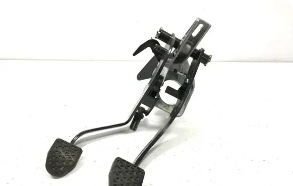 BMW X3 E83 Pedal assembly 341459305 50713310 333133705