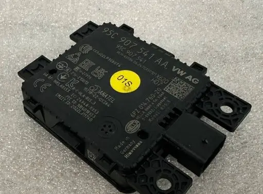 Porsche Macan (95B) Distronic sensor radar 95C907541AA