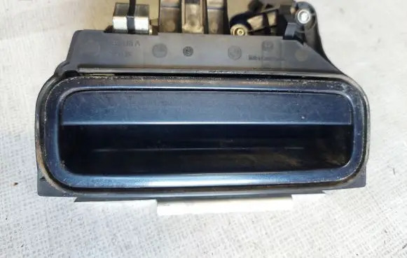 Volkswagen Caddy Tailgate/trunk/boot exterior handle 7E0827264B