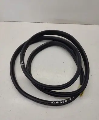 KIA Ceed Rear door rubber seal (on body) 