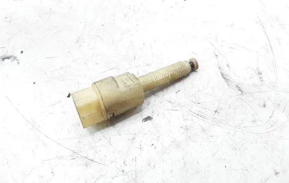 Audi A6 S6 C5 4B Brake pedal sensor switch 4A0945515A