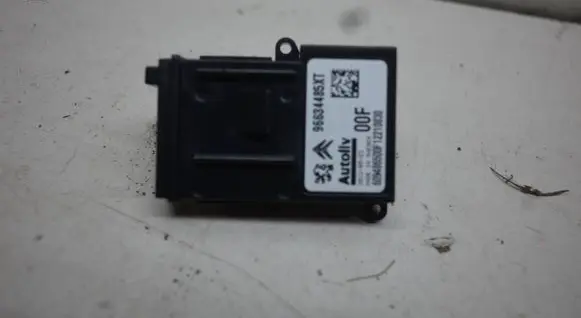 Peugeot 308 SW Other devices 96634485XT