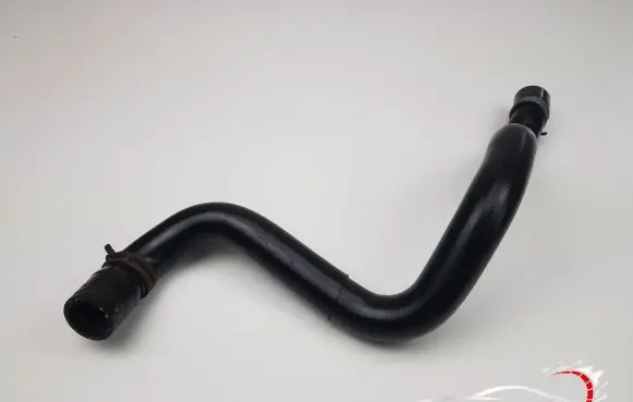Volkswagen Polo V 6R Engine coolant pipe/hose 3168396