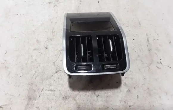 Volvo S90, V90 Dash center air vent grill 39844538