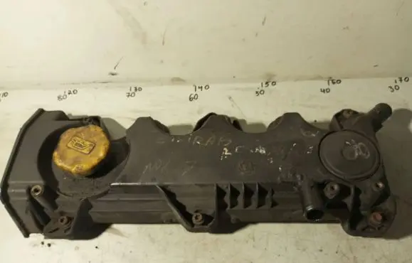Opel Zafira B Rocker cam cover 55197017