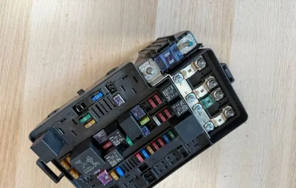 MG ZS BSM Control unit 10837494