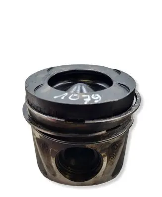 Mercedes-Benz E W212 Piston 651