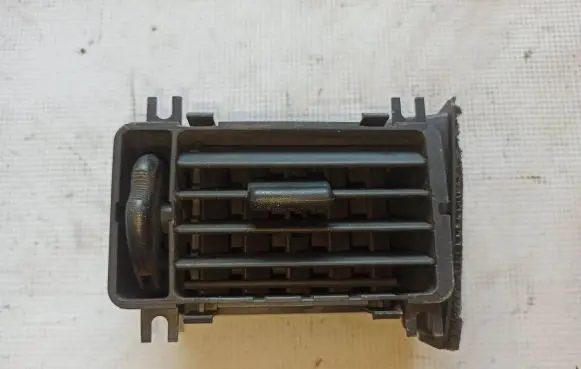 Mercedes-Benz Sprinter W901 W902 W903 W904 Dash center air vent grill 9018310030 9018300154