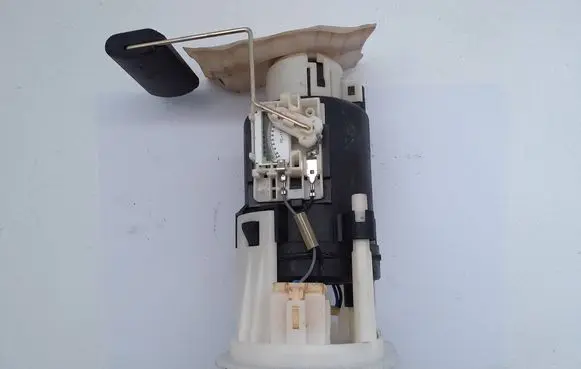 Hyundai Matrix In-tank fuel pump 3111017005 083000731