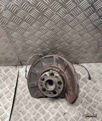 Mercedes-Benz GLK (X204) Rear wheel hub