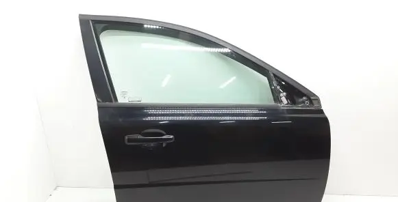 Volvo V70 Front door