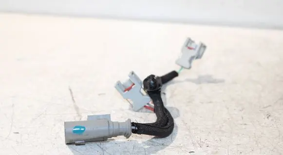 Ford Mondeo MK IV Fuel injector wires 9688246780