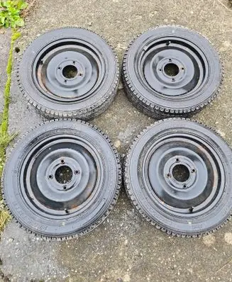 Aixam 500 R13 C winter tire E4028977