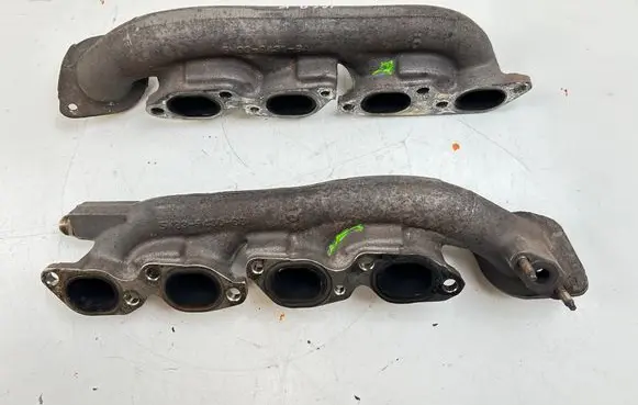 Jaguar XK - XKR Exhaust manifold 5W939431BA 5W939430BB