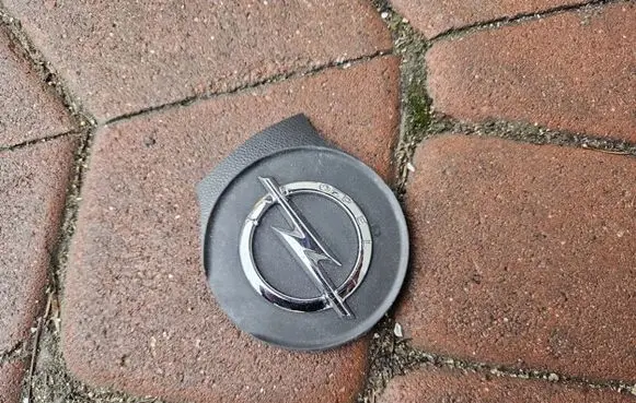 Opel Adam Manufacturers badge/model letters 41TYS
