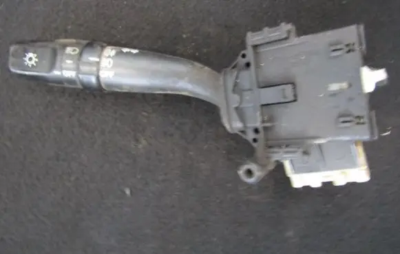 Toyota Avensis Verso Indicator stalk 173650 84140-20700