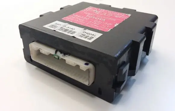 Toyota Avensis T250 Alarm control unit/module 8973005030 2370003180