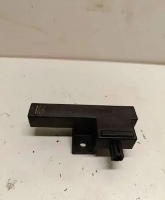 Audi A8 S8 D4 4H Keyless (KESSY) go control unit/module 8K0907247 33542221