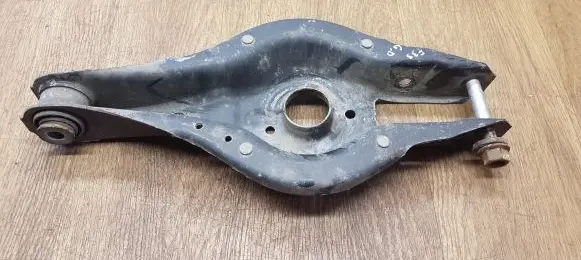 BMW 4 F32 F33 Rear upper control arm/wishbone 6867540