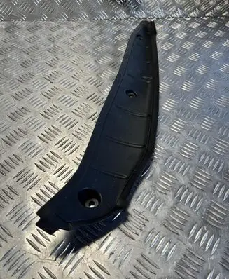 Audi A3 8Y Fender foam support/seal 8Y0821111