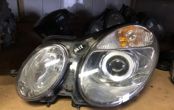 Mercedes-Benz E W211 Headlight/headlamp A2118201361 154353-00 00836941