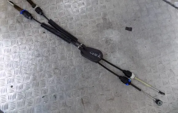 Renault Clio V Gear shift cable bracket 
