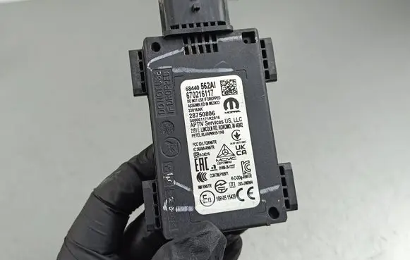Jeep Grand Cherokee WL Blind spot module 68440562AI 670216117 28750806