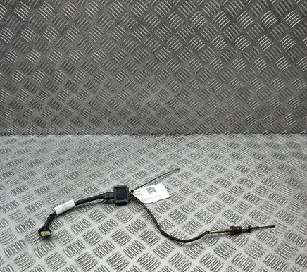 Mercedes-Benz E W238 Exhaust gas temperature sensor A0009054409