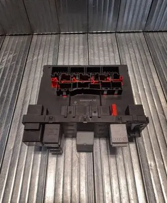 Volkswagen Golf Plus Comfort/convenience module 1K0937049N