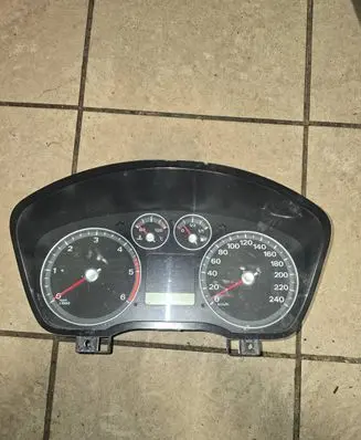 Ford Focus C-MAX Speedometer (instrument cluster) 4M5T10849 0136E042 1936E042