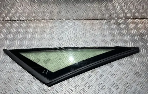 Honda Jazz IV GR Crosstar Front triangle window/glass DG22814