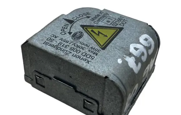Audi A6 S6 C6 4F Headlight ballast module Xenon 5DD00831950