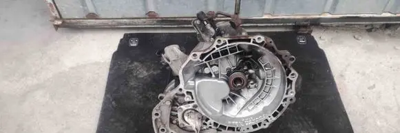 Manual 6 speed gearbox