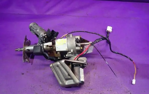 Toyota Yaris Verso Power steering pump