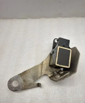 Headlight/headlamp level sensor