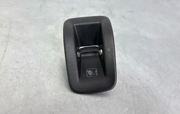 Audi A6 S6 C8 4K ISOFIX cover 8W0887233A