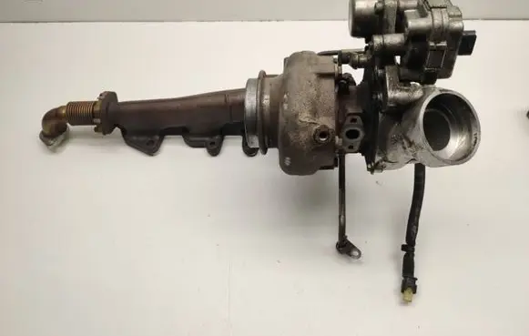 Mercedes-Benz C W204 Turbo A6510900086