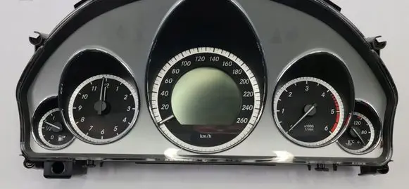 Mercedes-Benz E W212 Speedometer (instrument cluster) A2129004904
