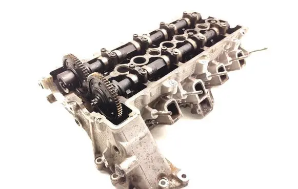 BMW 3 E46 Engine head 7785876