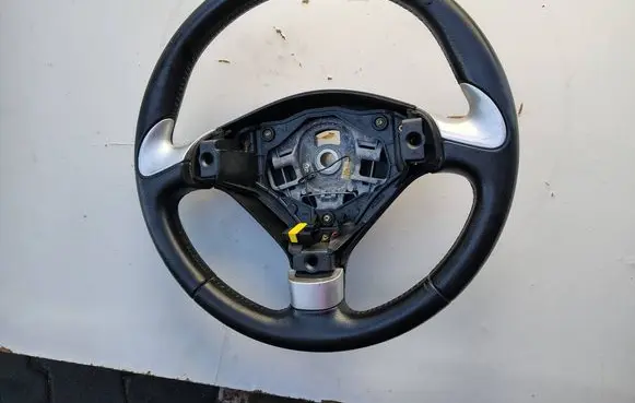 Peugeot 307 CC Steering wheel 9280950059