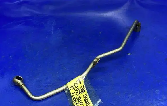 Audi A3 S3 8P Turbo turbocharger oiling pipe/hose 03L145771AB