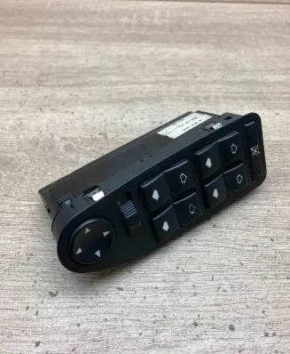BMW 5 E39 Electric window control switch 6904306 Used
