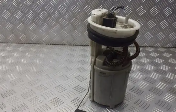 Skoda Fabia Mk1 (6Y) Mechanical fuel pump 6Q0919051