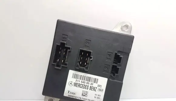 Mercedes-Benz E W211 Comfort/convenience module 2115450532