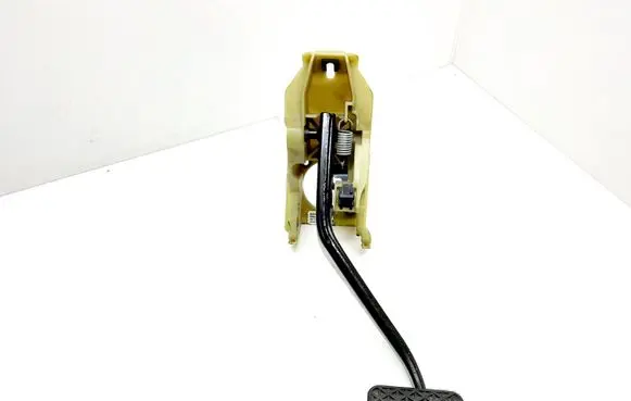 BMW X5 E70 Brake pedal 676940304