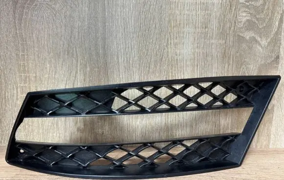 Mercedes-Benz CLS C218 X218 Front bumper lower grill A2188850753 A2188850853