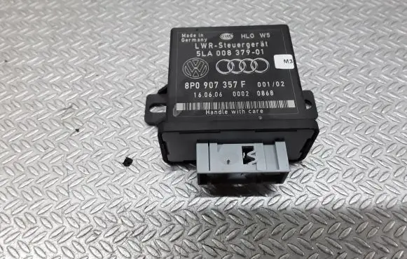 Audi A6 S6 C6 4F Light module LCM 8P0907357F 5LA00837901