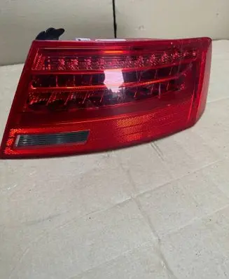 Audi A5 8T 8F Rear/tail lights 8T0945096H
